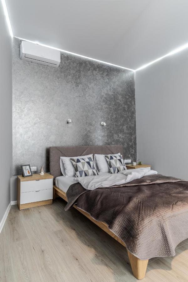 Inshiapartments On Popovycha Str 2 리비프 외부 사진